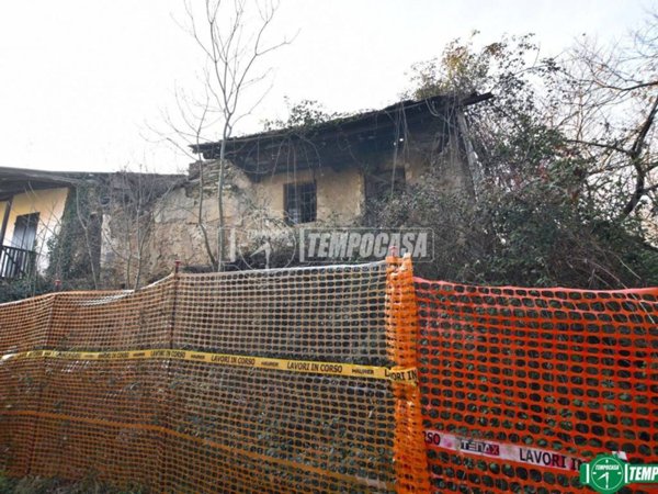 casa indipendente in vendita a Rocca Canavese