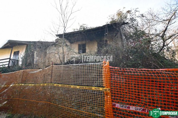casa indipendente in vendita a Rocca Canavese