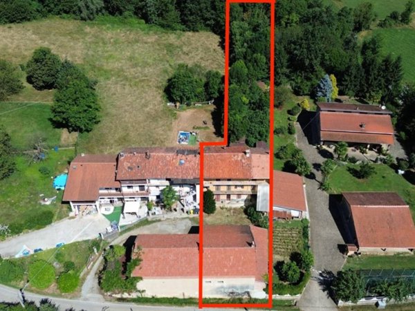casa indipendente in vendita a Rocca Canavese