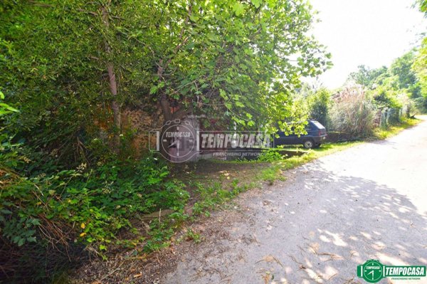 casa indipendente in vendita a Rocca Canavese