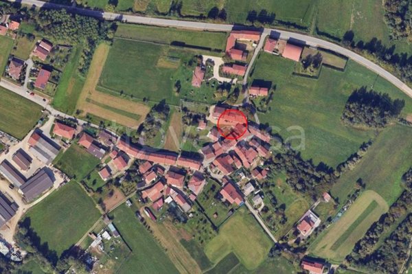 locale commerciale in vendita a Rocca Canavese