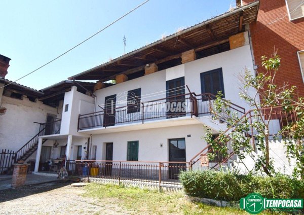 casa indipendente in vendita a Rocca Canavese