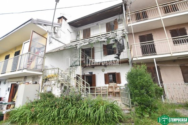 casa indipendente in vendita a Rocca Canavese