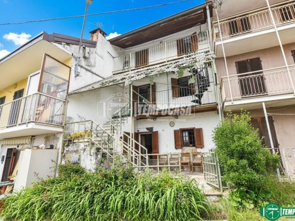 casa indipendente in vendita a Rocca Canavese