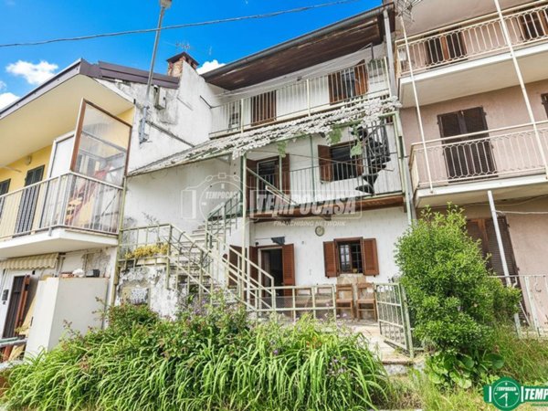 casa indipendente in vendita a Rocca Canavese