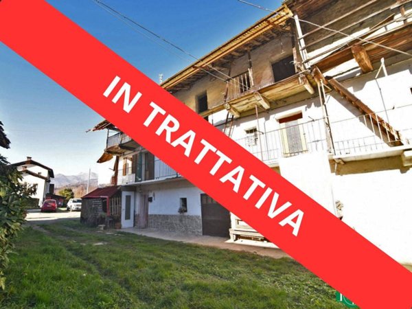 casa indipendente in vendita a Rocca Canavese
