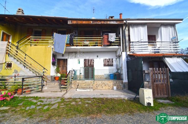 casa indipendente in vendita a Rocca Canavese