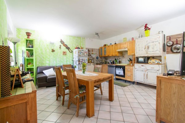 casa indipendente in vendita a Rocca Canavese