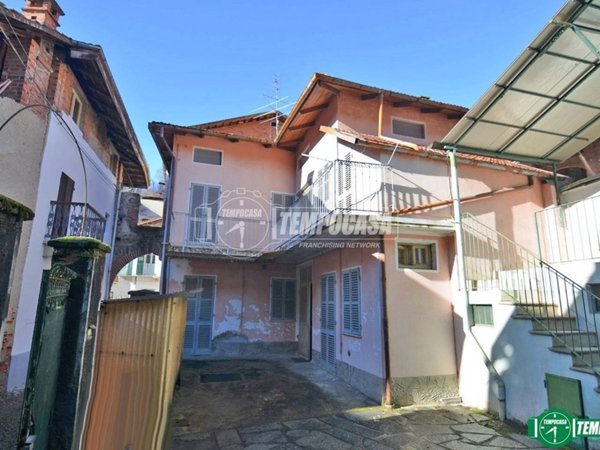 casa indipendente in vendita a Rocca Canavese