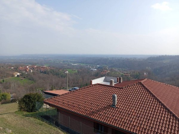 casa indipendente in vendita a Rocca Canavese