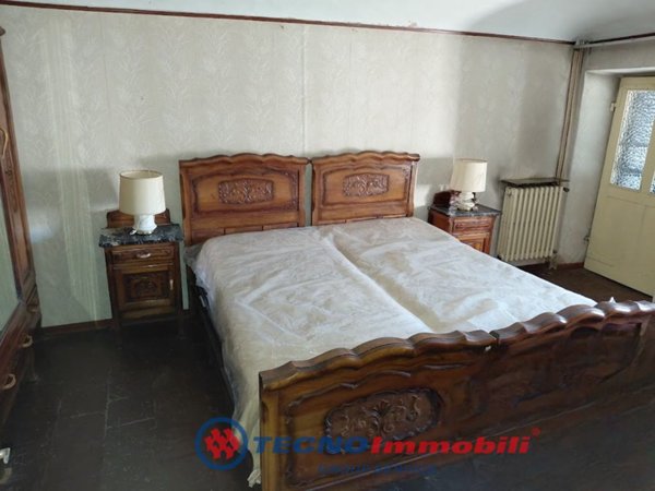 casa indipendente in vendita a Rocca Canavese