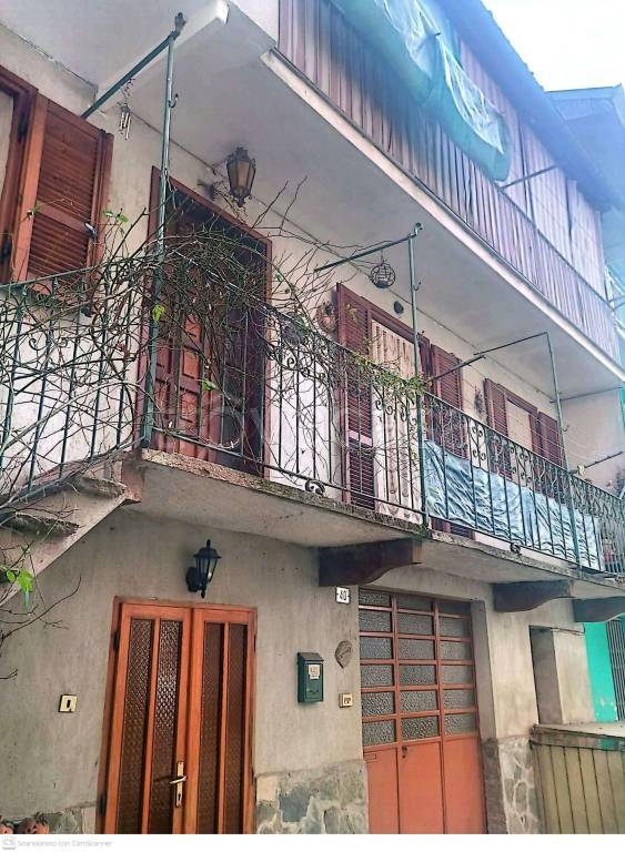 casa indipendente in vendita a Rocca Canavese