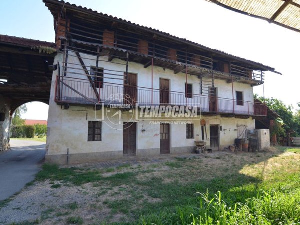 casa indipendente in vendita a Rocca Canavese