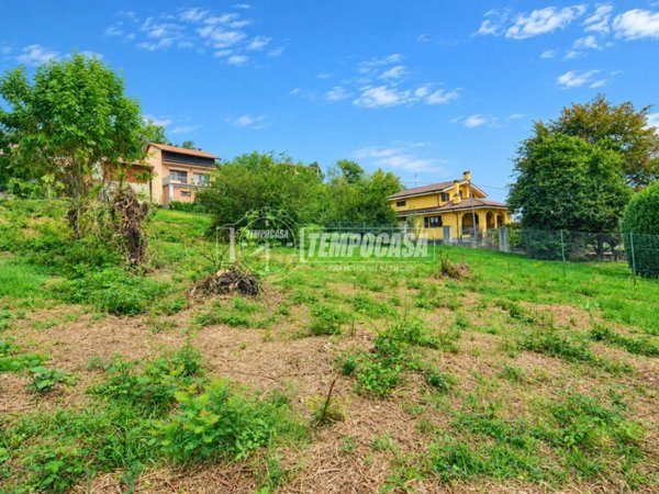 casa indipendente in vendita a Rocca Canavese