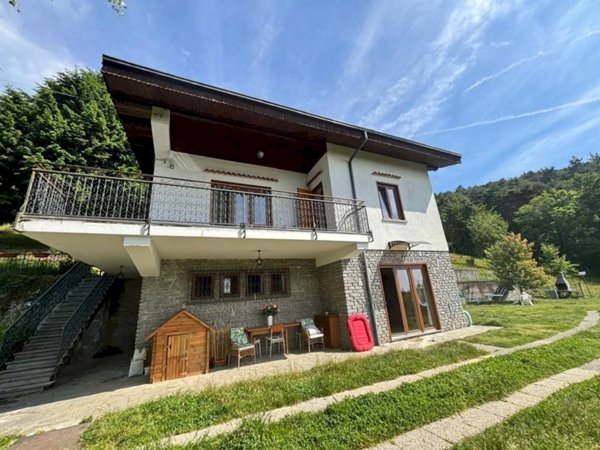 casa indipendente in vendita a Roletto