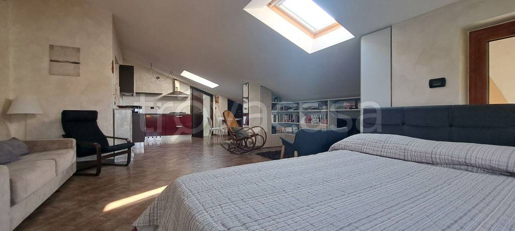 appartamento in vendita a Roletto