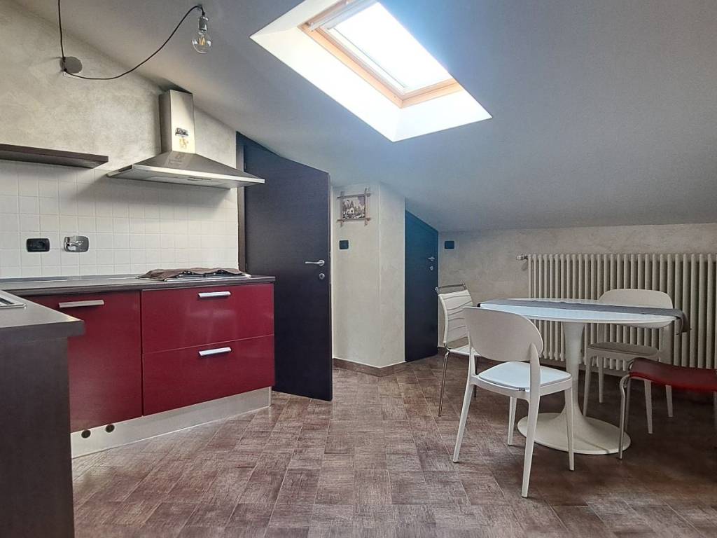 appartamento in vendita a Roletto