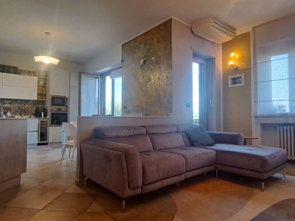 appartamento in vendita a Roletto