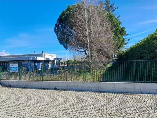terreno edificabile in vendita a Roletto