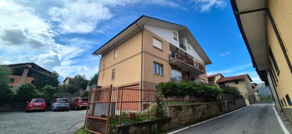 appartamento in vendita a Roletto in zona Roncaglia