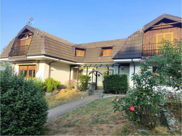 casa indipendente in vendita a Roletto