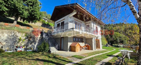 casa indipendente in vendita a Roletto