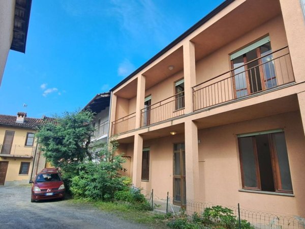 casa indipendente in vendita a Roletto