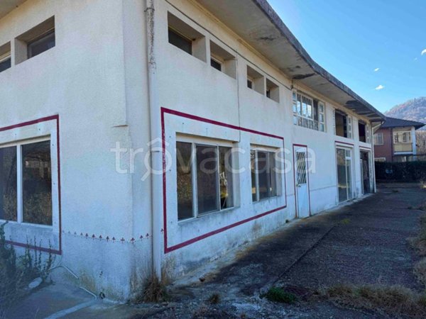 locale commerciale in vendita a Roletto in zona Roncaglia