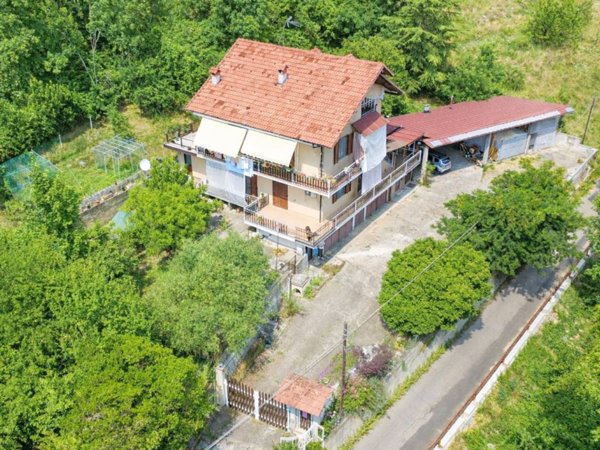 casa indipendente in vendita a Roletto