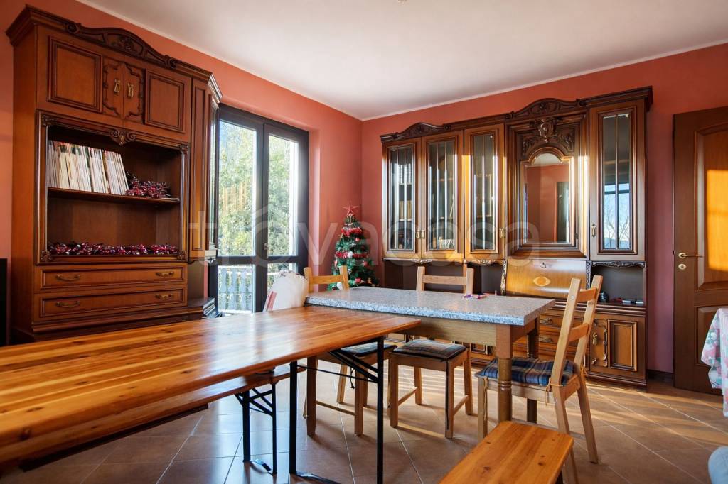 appartamento in vendita a Roletto