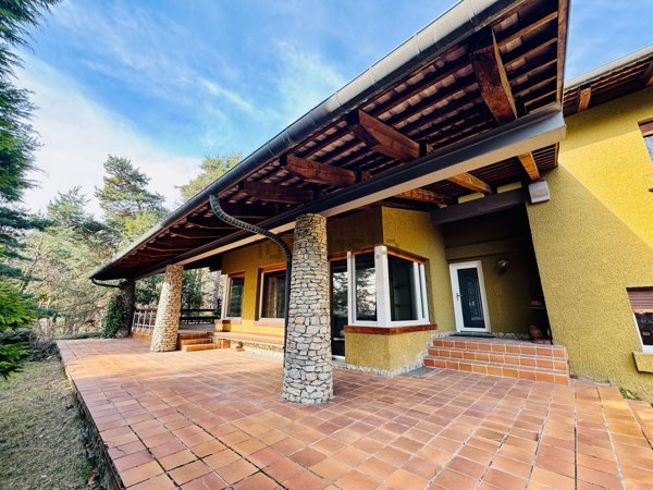 casa indipendente in vendita a Roletto