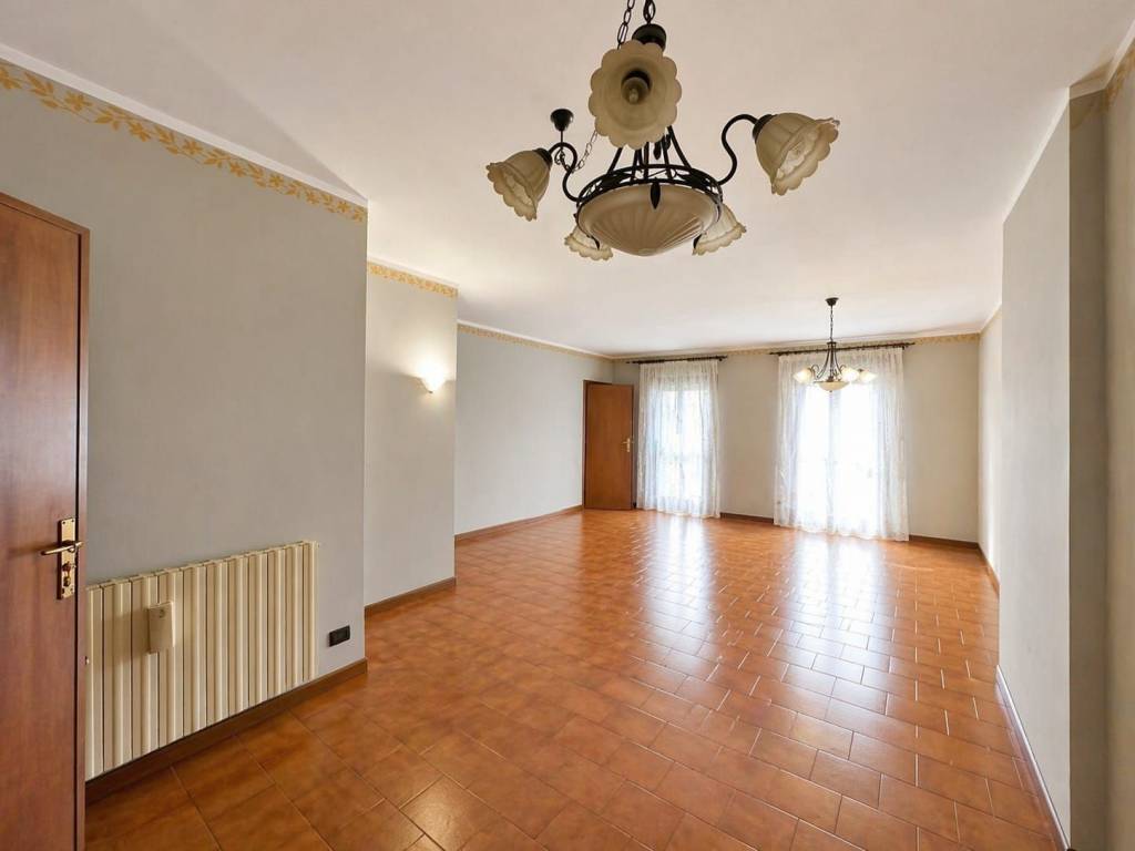 appartamento in vendita a Roletto