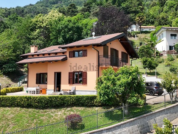 casa indipendente in vendita a Roletto