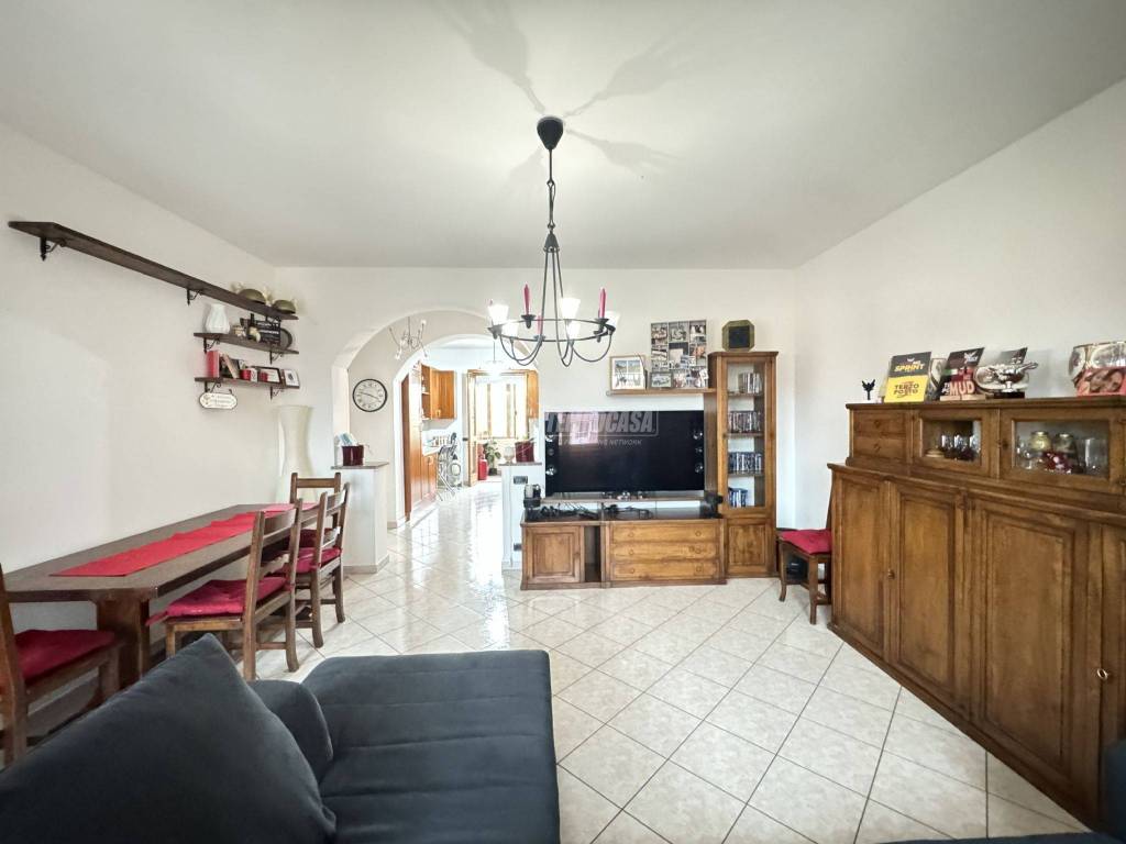 appartamento in vendita a Romano Canavese