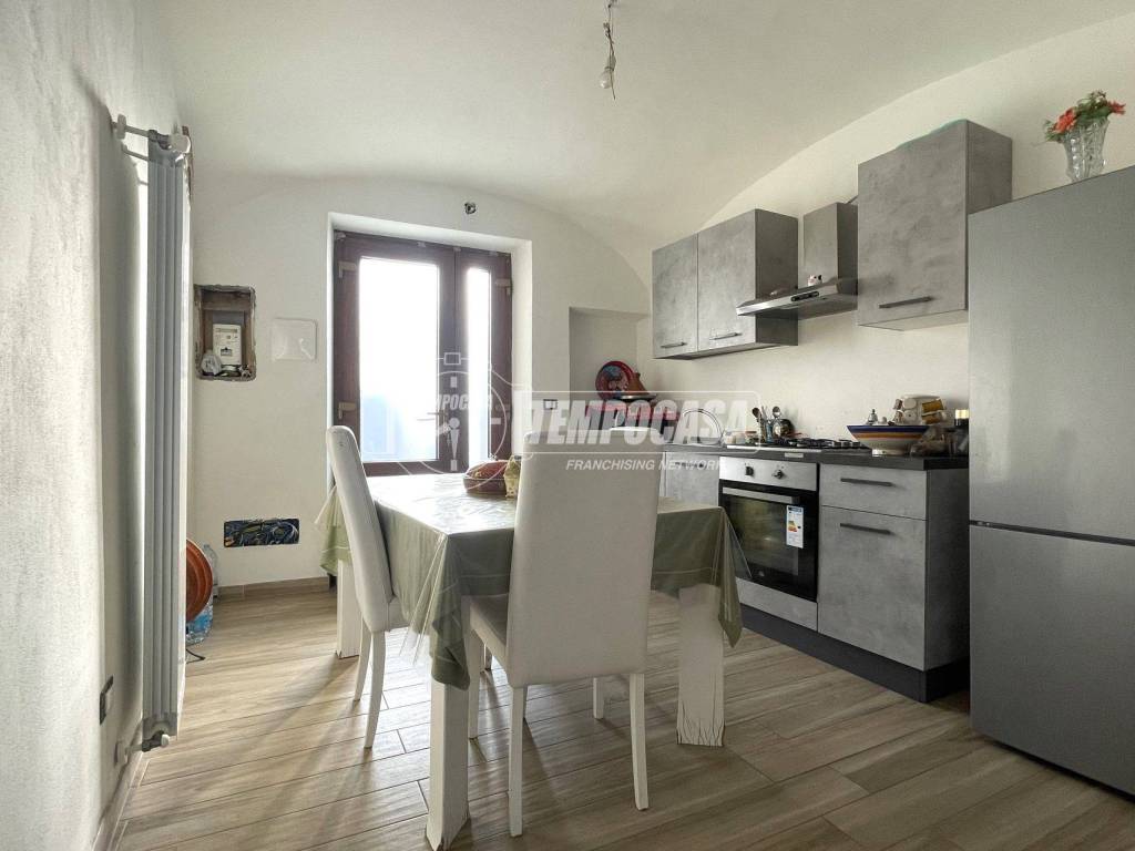 appartamento in vendita a Romano Canavese