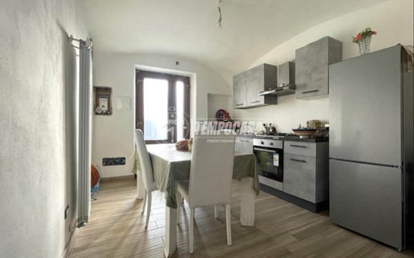 appartamento in vendita a Romano Canavese