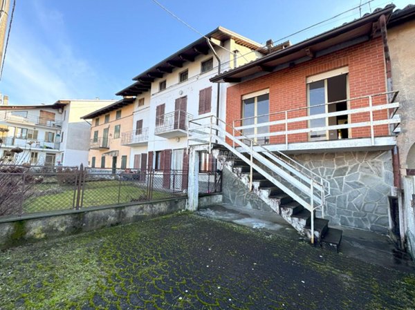 casa indipendente in vendita a Romano Canavese
