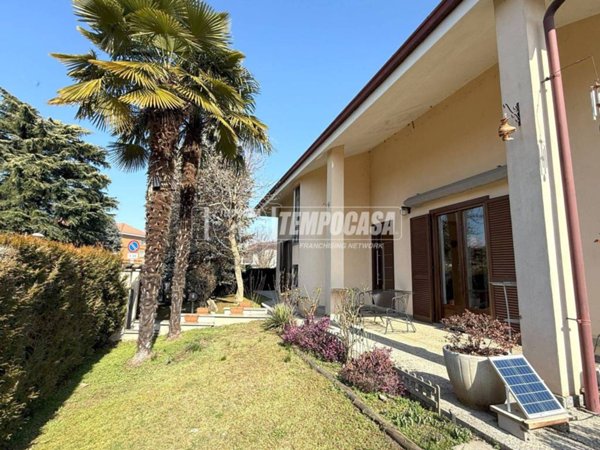 casa indipendente in vendita a Romano Canavese