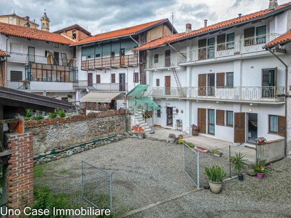 casa semindipendente in vendita a Romano Canavese