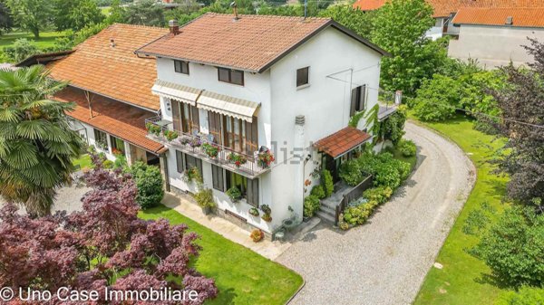 casa indipendente in vendita a Romano Canavese