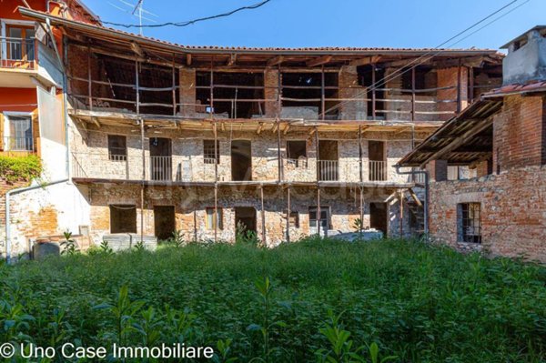 casa indipendente in vendita a Romano Canavese