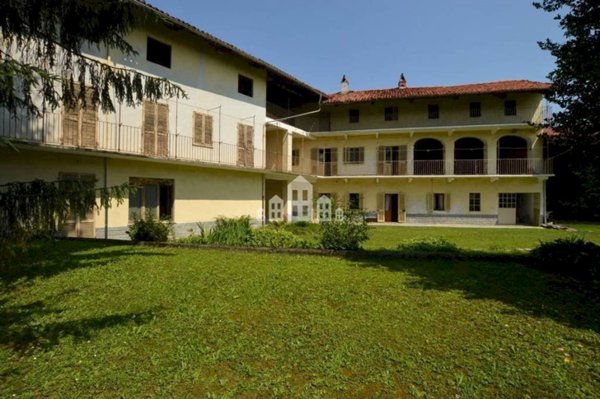 casa indipendente in vendita a Romano Canavese in zona Cascine di Romano