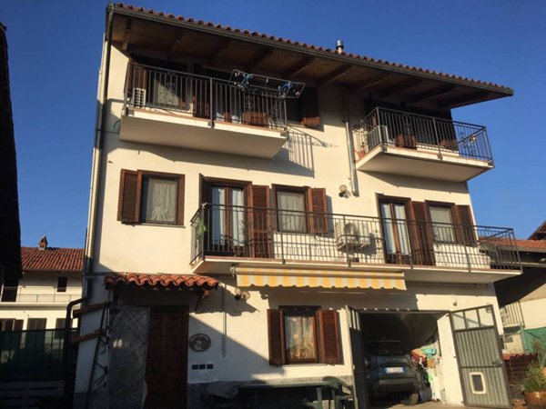 casa indipendente in vendita a Romano Canavese