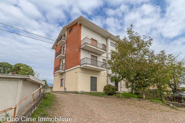 appartamento in vendita a Romano Canavese