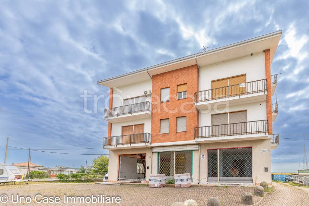appartamento in vendita a Romano Canavese