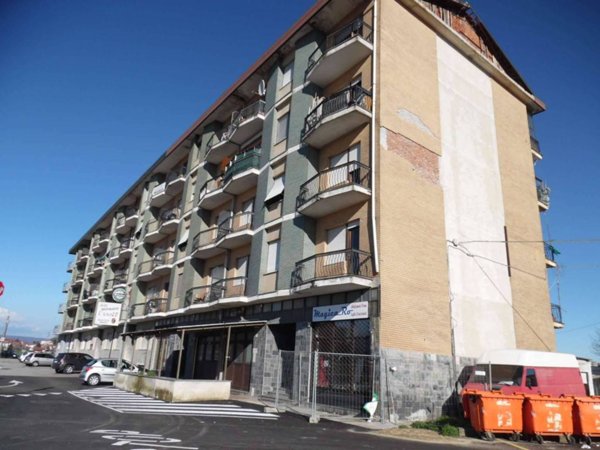 appartamento in vendita a Romano Canavese