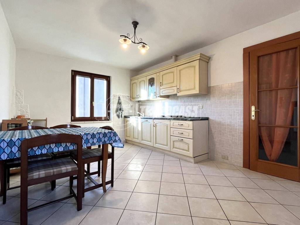 casa indipendente in vendita a Romano Canavese