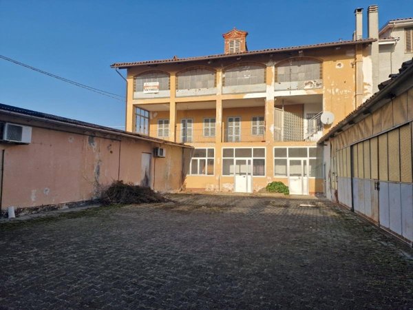 appartamento in vendita a Romano Canavese