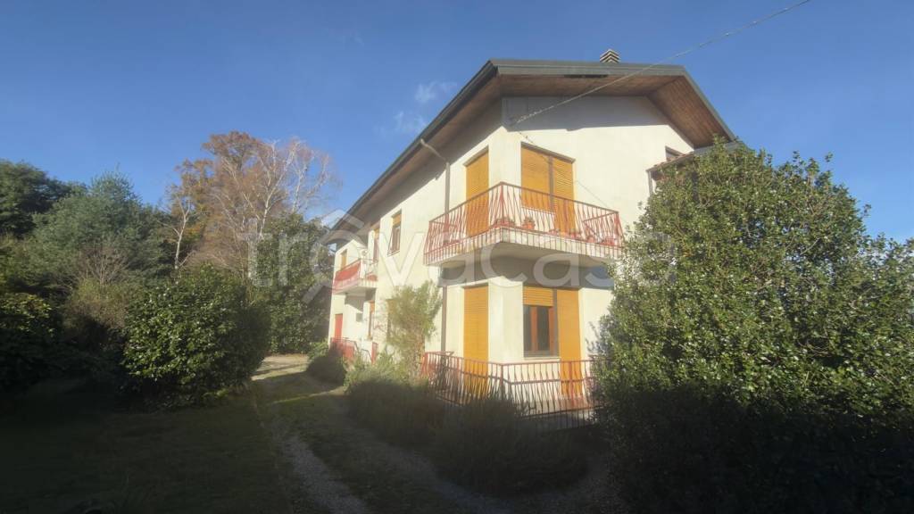 casa indipendente in vendita a Romano Canavese