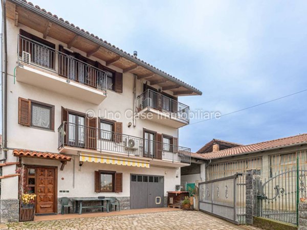 casa indipendente in vendita a Romano Canavese in zona Cascine di Romano